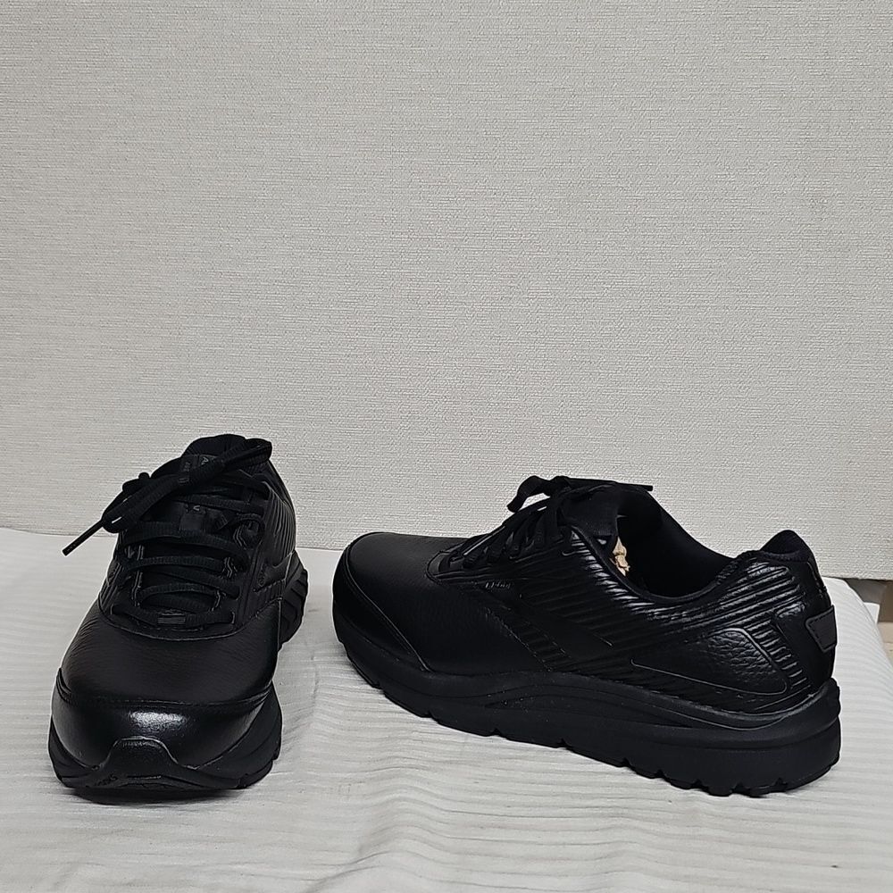 Brooks Black Women's Sneakers